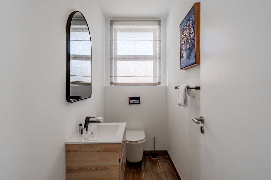 3 Bedroom Property for Sale in Camps Bay Western Cape